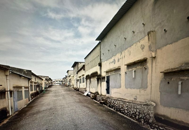 Lukut, Port Dickson,  single storey light industrial factory for sale.