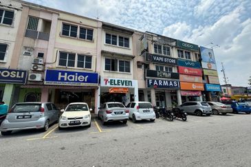 Bandar Bukit Raja @Taipan