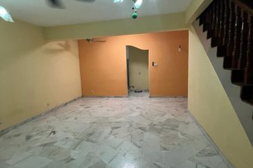 2 Storrey Link House @ Berjaya Park Shah Alam For Sale  