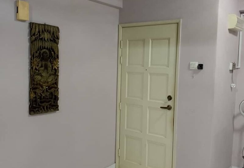 Pangsapuri Bukit Awansari (OG Court)