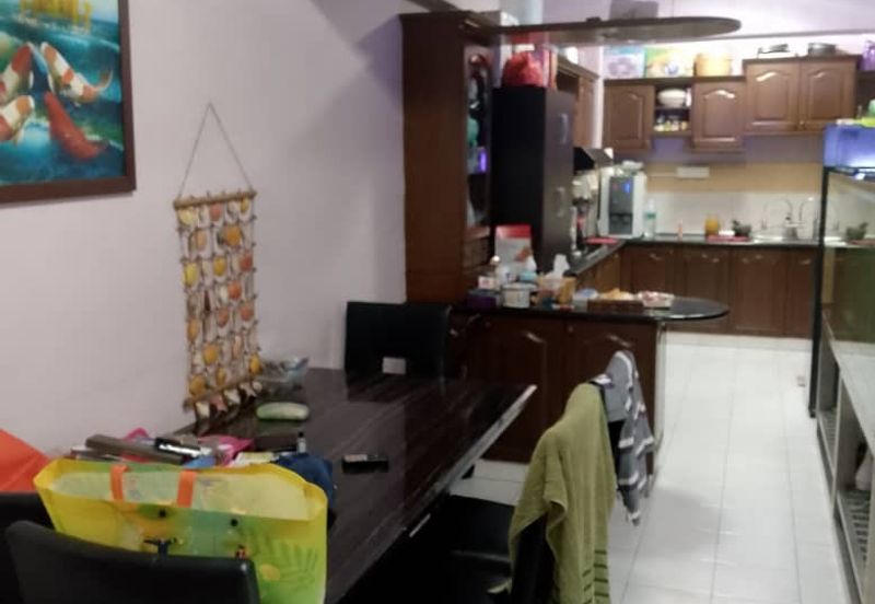 Pangsapuri Bukit Awansari (OG Court)