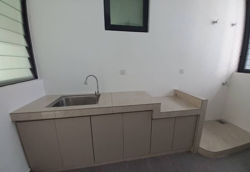 Residensi Alstonia Condominium For Rent 