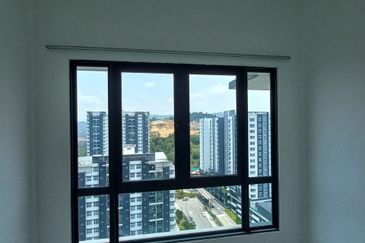Residensi Alstonia Condominium For Rent 