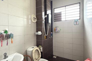 2 storey Terrace House For Sale, Puchong Prima 7, Puchong