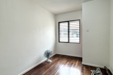 2 storey Terrace House For Sale, Puchong Prima 7, Puchong