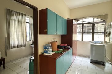 KGSAAS Golf Club, Seksyen 13