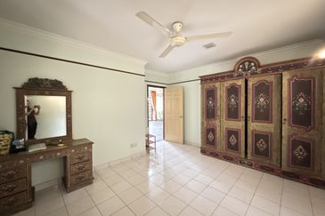 KGSAAS Golf Club, Seksyen 13