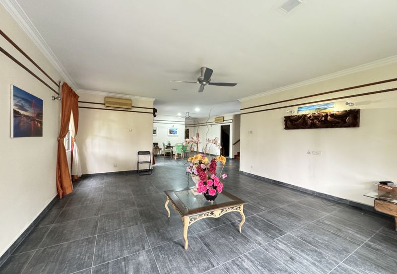 KGSAAS Golf Club, Seksyen 13