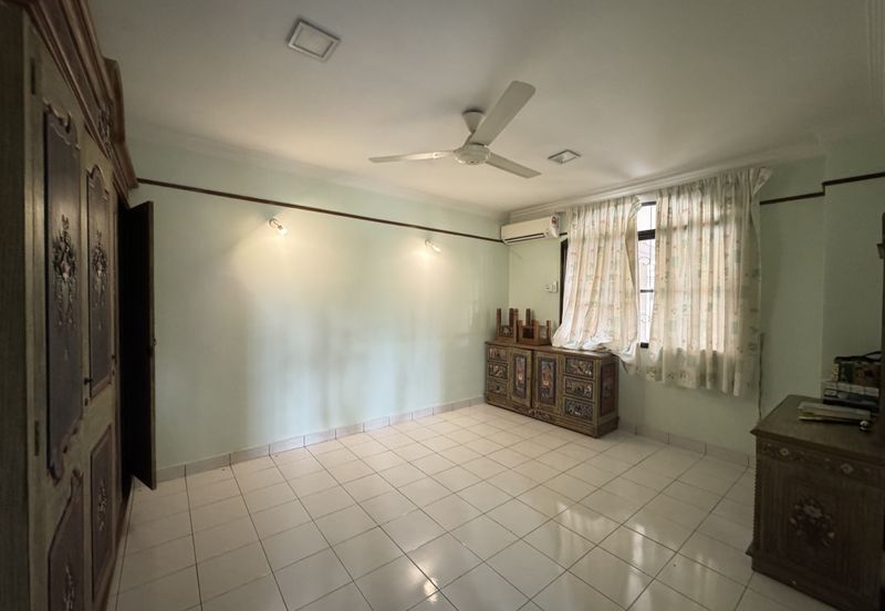 KGSAAS Golf Club, Seksyen 13