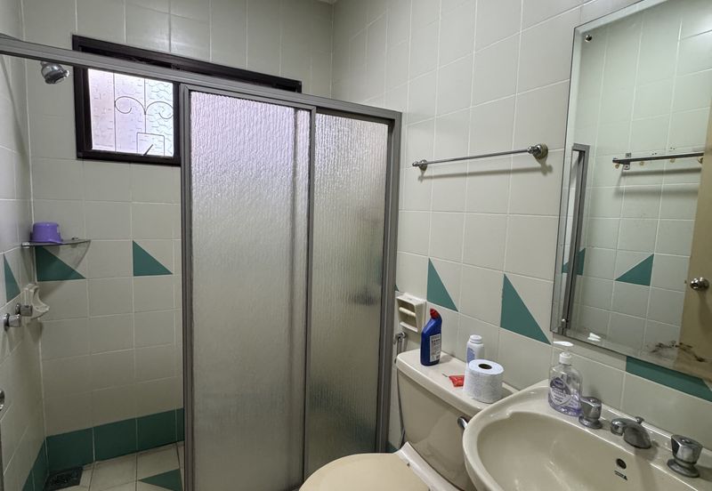 KGSAAS Golf Club, Seksyen 13