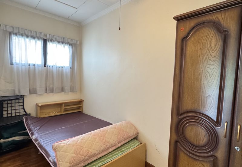 KGSAAS Golf Club, Seksyen 13