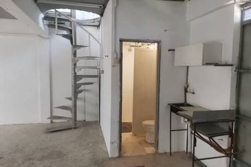 1.5 storey Factory, Kawasan Perindustrian Sungai Rasau, Klang