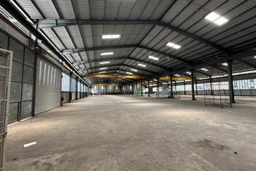 Factory @ Sungai Lalang, Semenyih For Sale 