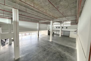 2 sty Office cum with 2 sty Detached Factory cum with Mezzanine Floor Office