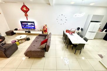 Taman Myra Meranti Puchong South 3 Storey House For Sale