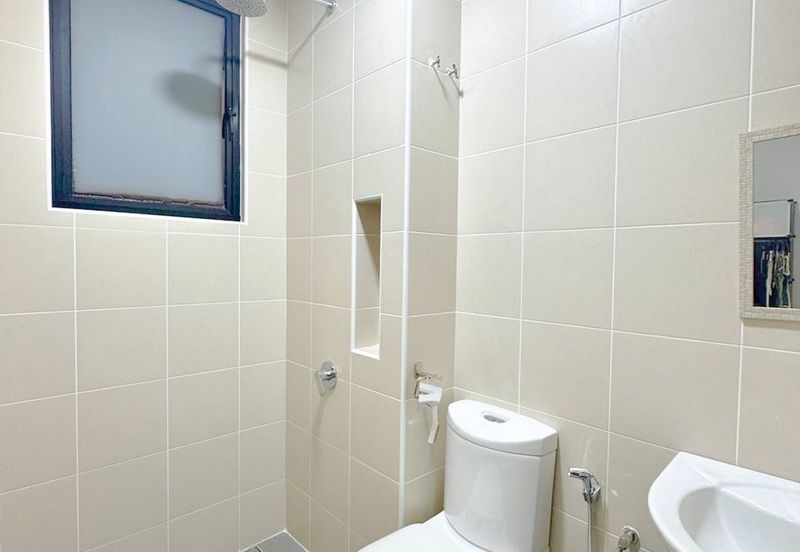 Taman Myra Meranti Puchong South 3 Storey House For Sale