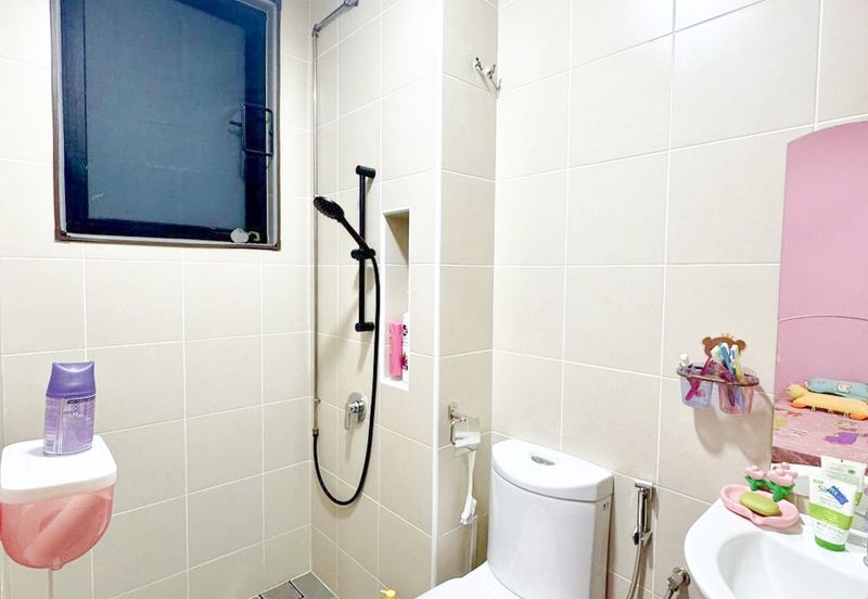 Taman Myra Meranti Puchong South 3 Storey House For Sale