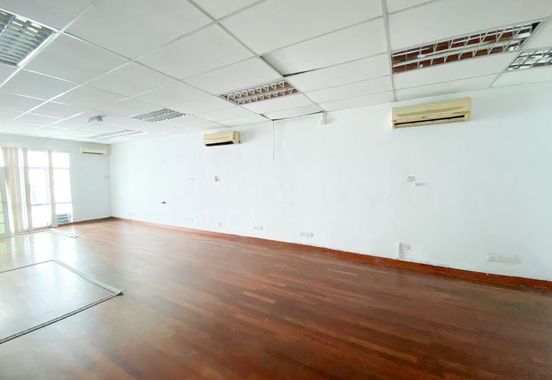 2-Storey Shop for Rent, Taman Pinggiran Putra @ Seri Kembangan