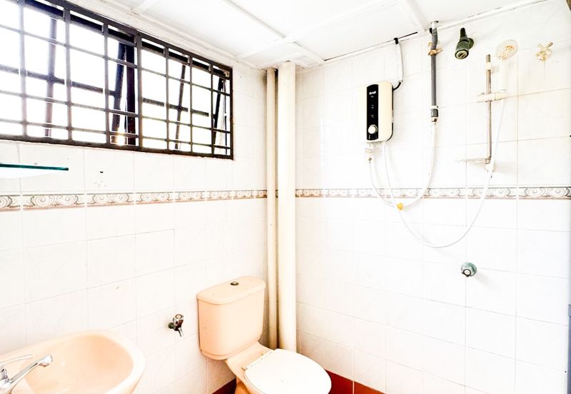 Sri Pelangi Apartment Seksyen U5 @ Shah Alam, Selangor - for Rent