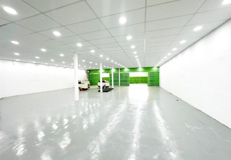 Shop @ Staff Housing @ Warehouse Jalan Bukit Kemuning, Shah Alam