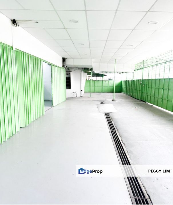 Shop @ Staff Housing @ Warehouse Jalan Bukit Kemuning, Shah Alam, Selangor, Shah Alam