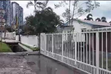 Single Storey Bungalow House Seksyen 12, Petaling Jaya, Selangor