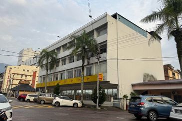 4 Adjoining Unit Terrace Shop @ Taiping, Perak