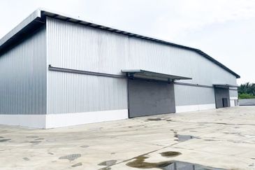 Telok Gong, Port Klang, Selangor Factory Selling with Tenancy / Vacant