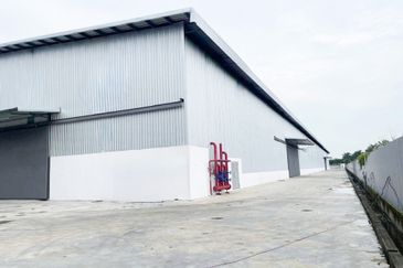 Telok Gong, Port Klang, Selangor Factory Selling with Tenancy / Vacant