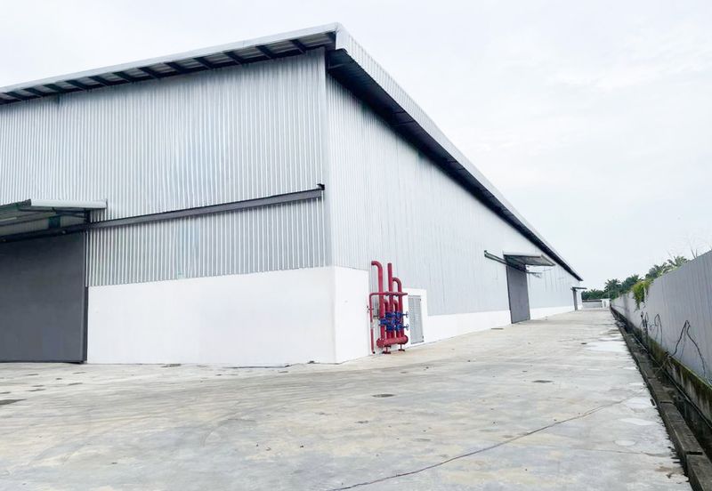 Telok Gong, Port Klang, Selangor Factory Selling with Tenancy / Vacant