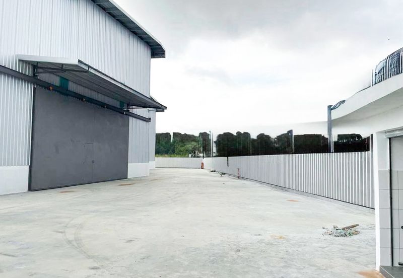 Telok Gong, Port Klang, Selangor Factory Selling with Tenancy / Vacant