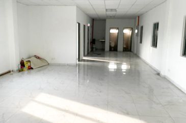 Telok Gong, Port Klang, Selangor Factory Selling with Tenancy / Vacant