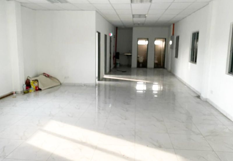 Telok Gong, Port Klang, Selangor Factory Selling with Tenancy / Vacant