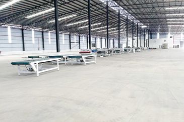 Factory Telok Panglima Garang, Selangor for Sale