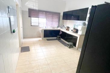 2-Storey Terrace House Bandar Nusaputra @ Puchong