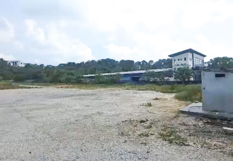 Vacant Industrial - Conversion Land for Rent @ Pulau Meranti, Puchong, Selangor