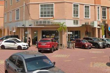 2-Adjoining Unit Double Storey Shoplot Senawang,Seremban for Sale
