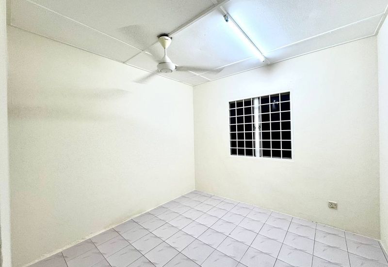 Saujana Apartment, Damansara Damai for Rent