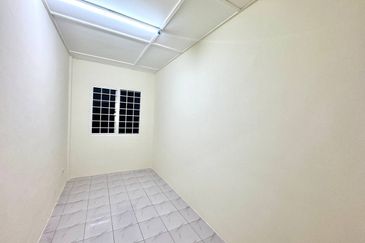 Saujana Apartment, Damansara Damai for Rent