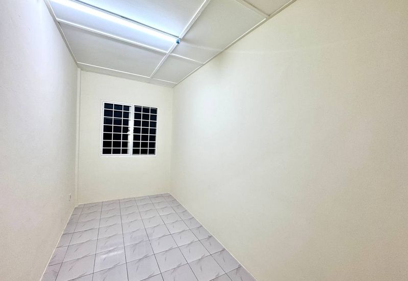 Saujana Apartment, Damansara Damai for Rent