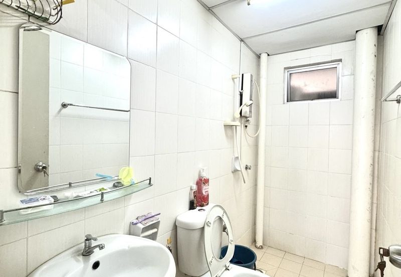 Putra Majestik Condominium for Sale