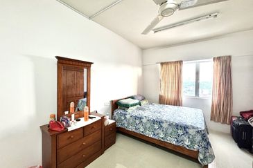 Putra Majestik Condominium for Sale