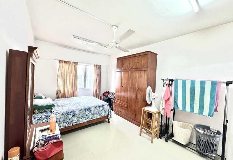 Putra Majestik Condominium for Sale