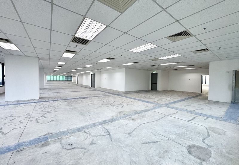 4-Storeys Corner Shoplot Showroom with Lift to Let @ Bandar Puteri, Puchong, Selangor