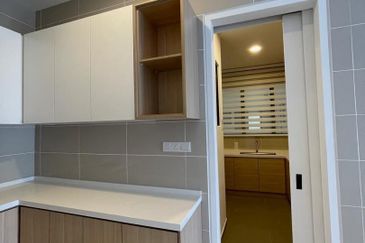 Waltz Residences @ Paradigm Garden City