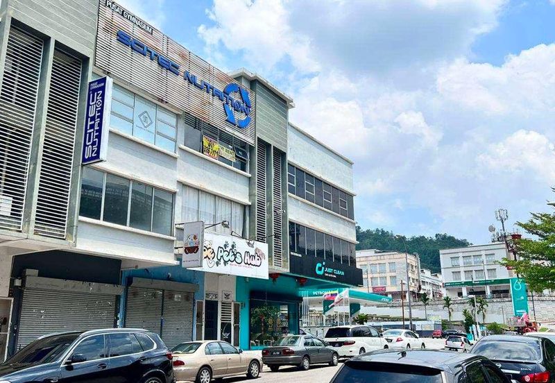 3-Storey Shop/Office for Sale in Alam Damai, Cheras