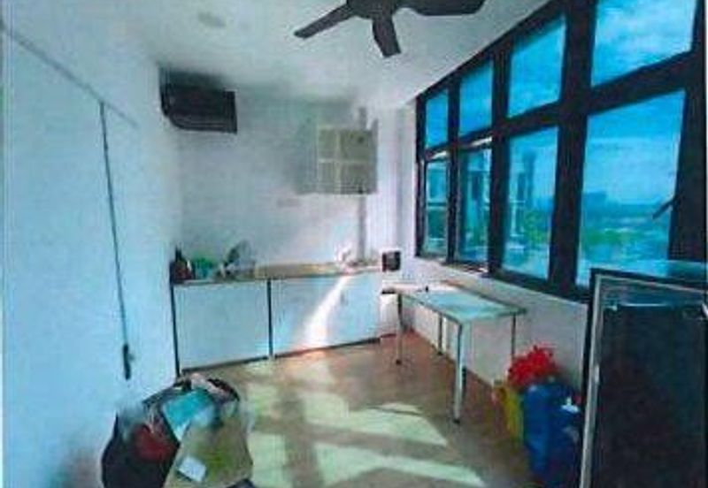 3-Storey Corner Shoplot for Lease in Bandar Seri Putra, Kajang