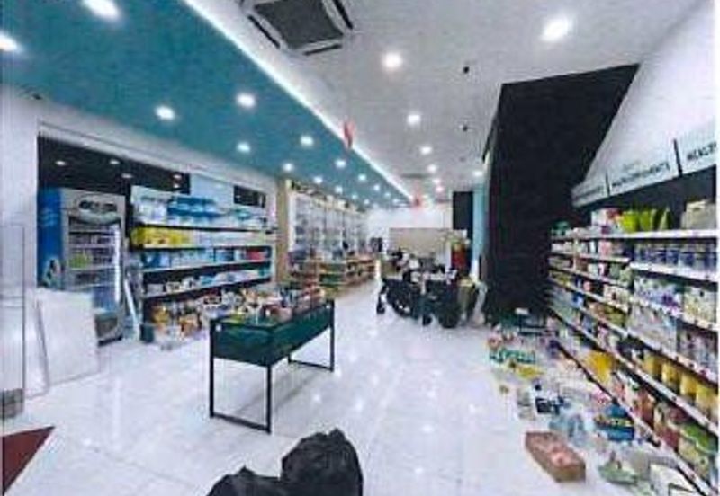 3-Storey Corner Shoplot for Lease in Bandar Seri Putra, Kajang