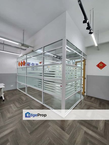 Office Unit @ Plaza Glomac, Kelana Jaya For Sale , Selangor, Petaling Jaya