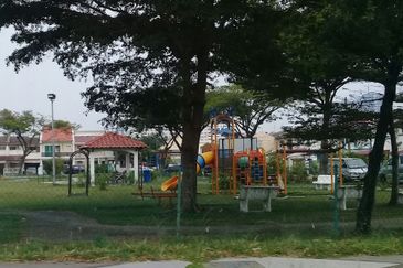 2-Storey Terrace House for Sale @ Taman Serdang Daya, Seri Kembangan